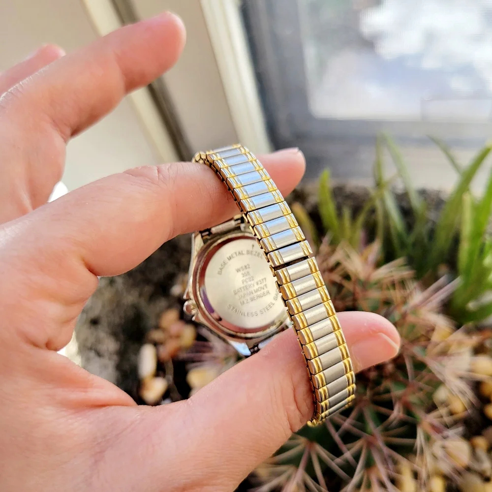 Vintage Classic Stretch Watch